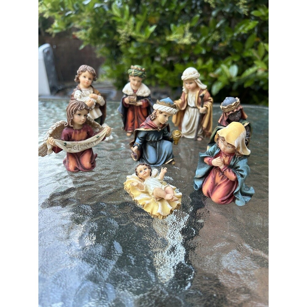 Golden Treasures Ceramic Children's Christmas Nativity Set Baby Jesus 3 Wise Men